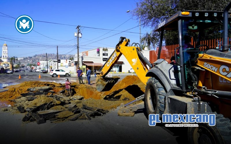 Cespe repara red de agua en la colonia Obrera tras da&ntilde;o por socav&oacute;n