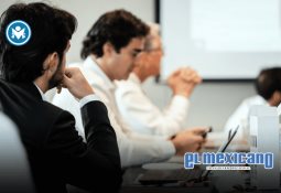 Secretar&iacute;a de Salud de Nuevo Le&oacute;n firma convenio con Hospital Universitario y AstraZeneca