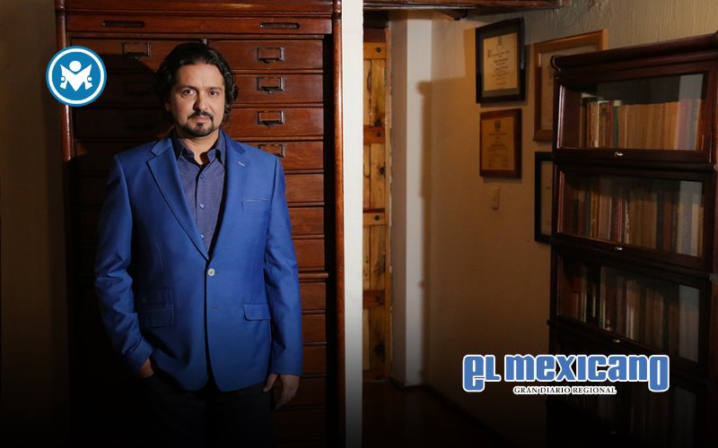 Realizó un divertimento literario, de consulta y biográfico de Mauricio Garcés