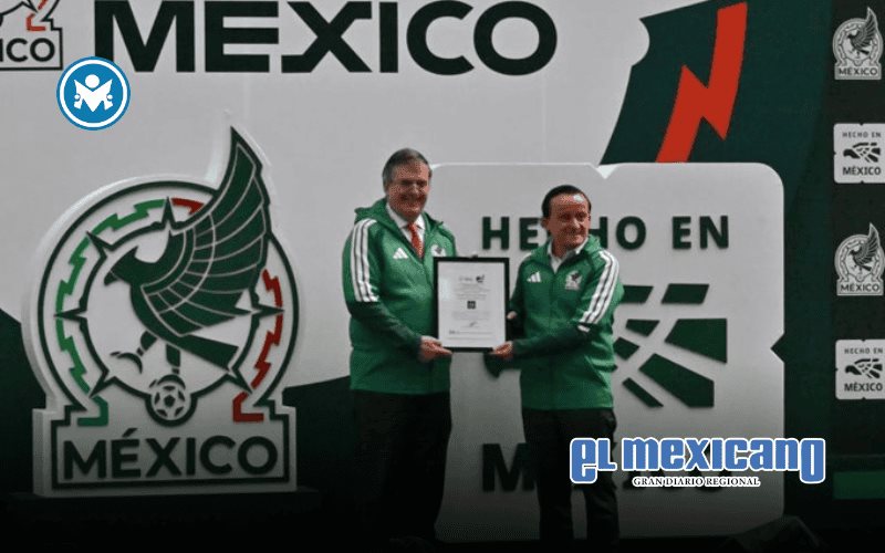 Marcelo Ebrard entrega sello Hecho en México a la Selección Nacional previo al Mundial