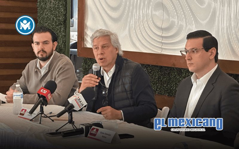 Claudio X. González presenta la iniciativa Salvemos la democracia Claudio X. González presenta la iniciativa Salvemos la democracia