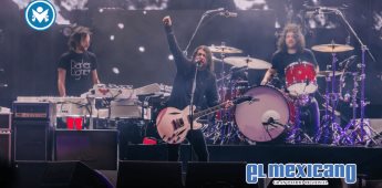 Corona Capital arranca con explosión de energía y música en su primera jornada Corona Capital arranca con explosión de energía y música en su primera jornada