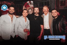 Ca7riel y Paco Amoroso demorados por el FBI tras grabar video en vuelo