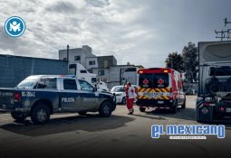 Carambola provoca volcadura y deja dos lesionadas en el Bulevar 2000