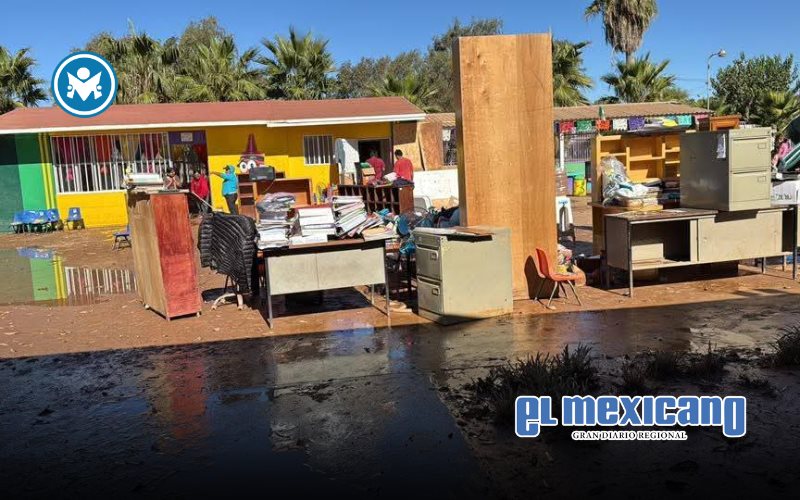 Lluvias dejan severos daños en el Jardín de Niños Quetzalcóatl Lluvias dejan severos daños en el Jardín de Niños Quetzalcóatl