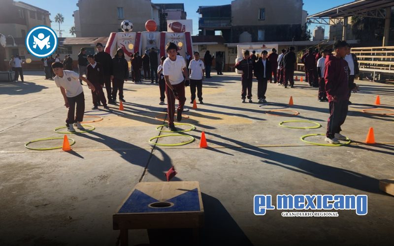 Más de 400 estudiantes participan en jornada de activación física en Punta Banda III