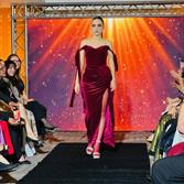 Pasarela de Ivette Alaniz