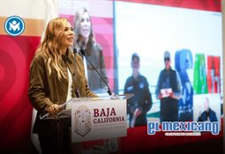 Premian a jóvenes que revolucionan el campo con innovación agropecuaria