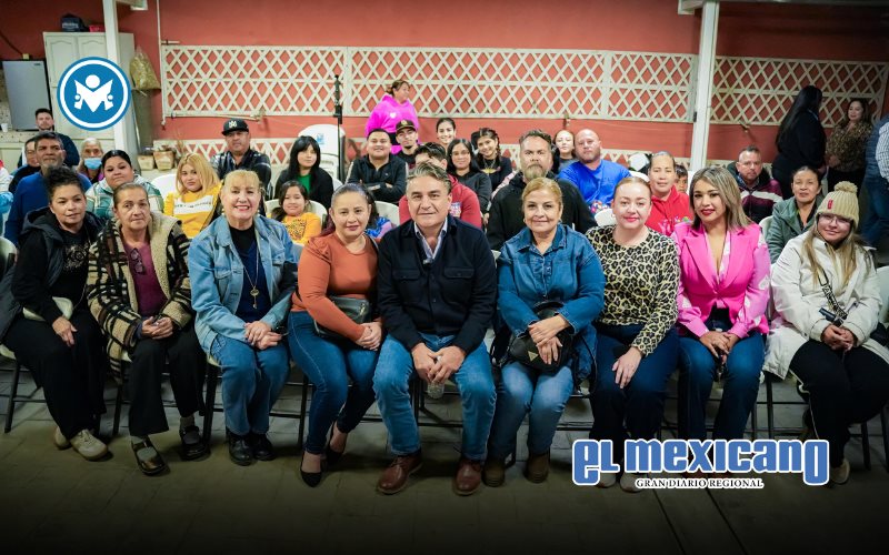 Jesús Ruiz Uribe dialoga con vecinos de Loma Linda y refuerza compromiso con la 4T Jesús Ruiz Uribe dialoga con vecinos de Loma Linda y refuerza compromiso con la 4T