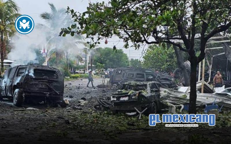 Explosión de "autobomba" deja muertos y heridos en Coahuayana, Michoacán Explosión de "autobomba" deja muertos y heridos en Coahuayana, Michoacán