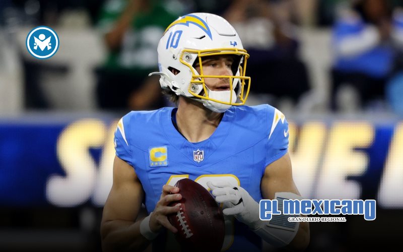 Justin Herbert, superhéroe de los Chargers, lidera triunfo ante Eagles Justin Herbert, superhéroe de los Chargers, lidera triunfo ante Eagles