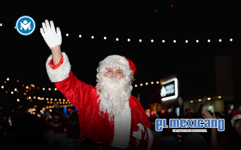 Con "Desfile Navideño" llenan de luz y alegría el centro de Ensenada Con "Desfile Navideño" llenan de luz y alegría el centro de Ensenada