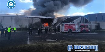 Avioneta se desploma cerca del aeropuerto de Toluca; al menos seis muertos