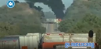 Balaceras y bloqueos en Escuinapa dejan muertos y caos en la autopista Tepic–Mazatlán Balaceras y bloqueos en Escuinapa dejan muertos y caos en la autopista Tepic–Mazatlán