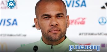 Dani Alves volverá al fútbol europeo como jugador y propietario de un club Dani Alves volverá al fútbol europeo como jugador y propietario de un club