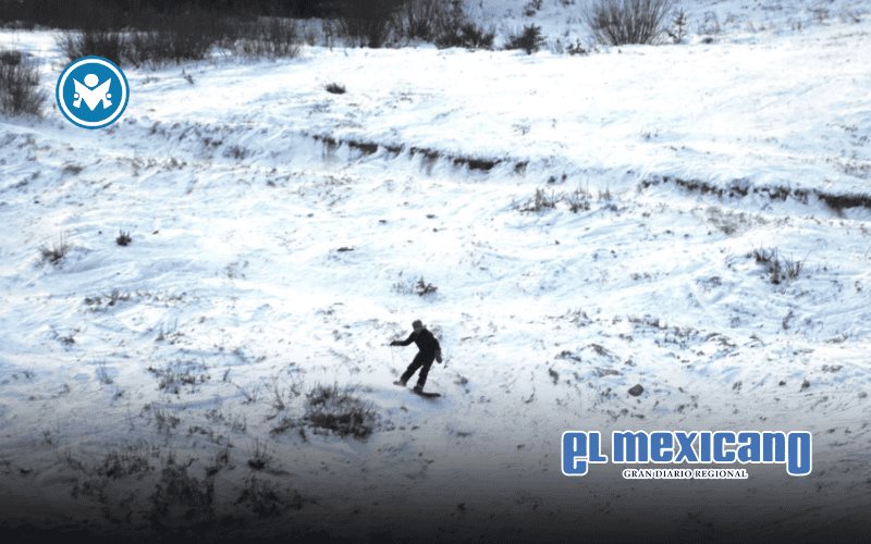 Esquiadores quedan atrapados en el Parque Nacional de las Monta&ntilde;as Rocosas