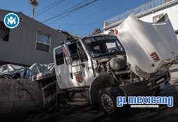 Chofer de microbús ataca con navaja a pasajero y es detenido Chofer de microbús ataca con navaja a pasajero y es detenido