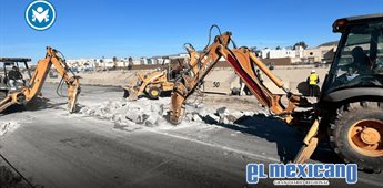 Cierran Vía Rápida Poniente por reparación de socavón Cierran Vía Rápida Poniente por reparación de socavón