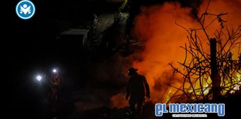 Incendio arrasa seis viviendas en Granjas Familiares División del Norte Incendio arrasa seis viviendas en Granjas Familiares División del Norte