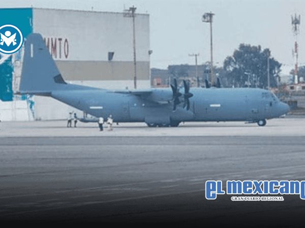 Avi&oacute;n militar de EE.UU. aterriza en el Aeropuerto de Toluca