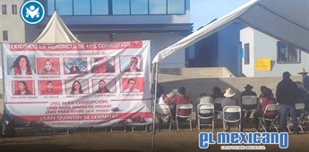 Exigen renuncia de alcaldesa y nueve funcionarios Exigen renuncia de alcaldesa y nueve funcionarios