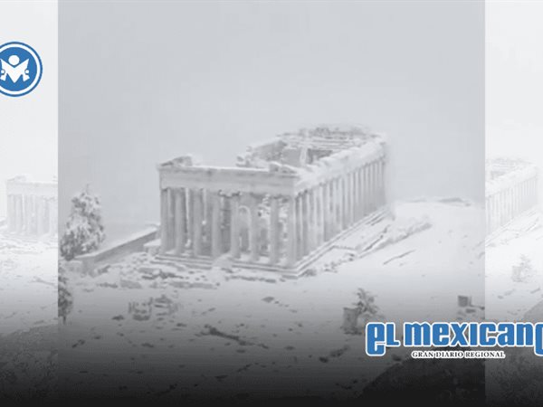 Acr&oacute;polis de Atenas queda bajo nieve en una postal hist&oacute;rica