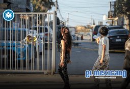 Incendio destruye vivienda y da&ntilde;a tres m&aacute;s en la colonia Primer Ayuntamiento