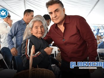 Gran festejo del cumplea&ntilde;os de Jes&uacute;s Alejandro Ruiz Uribe