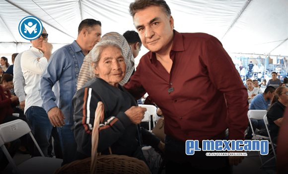 Gran festejo del cumpleaños de Jesús Alejandro Ruiz Uribe Gran festejo del cumpleaños de Jesús Alejandro Ruiz Uribe