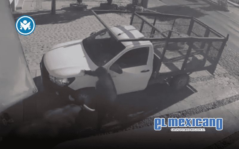 Toro suelto en Pedro Escobedo deja seis lesionados y caos en las calles