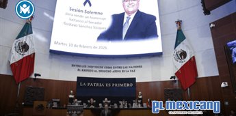 Max García rinde homenaje al senador Gustavo Sánchez Vásquez en el Senado Max García rinde homenaje al senador Gustavo Sánchez Vásquez en el Senado