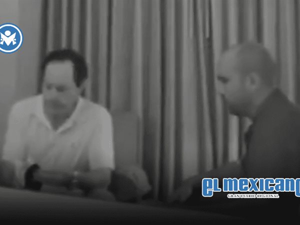 Exmayordomo de Jeffrey Epstein es exhibido intentando vender su agenda de contactos