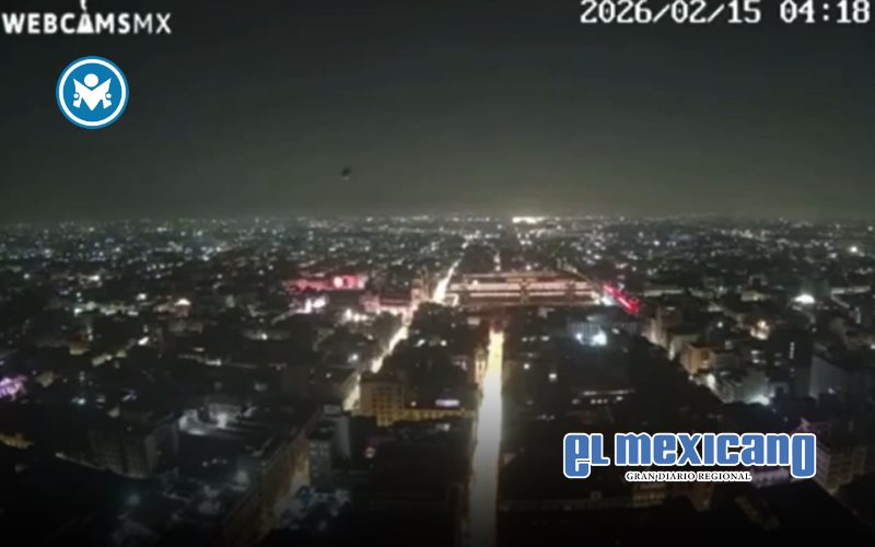 Captan OVNI sobrevolando la Ciudad de M&eacute;xico