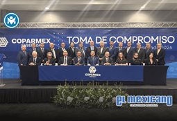 Dan equipo para el programa Calles Seguras, Familias Seguras con maquinaria de bacheo