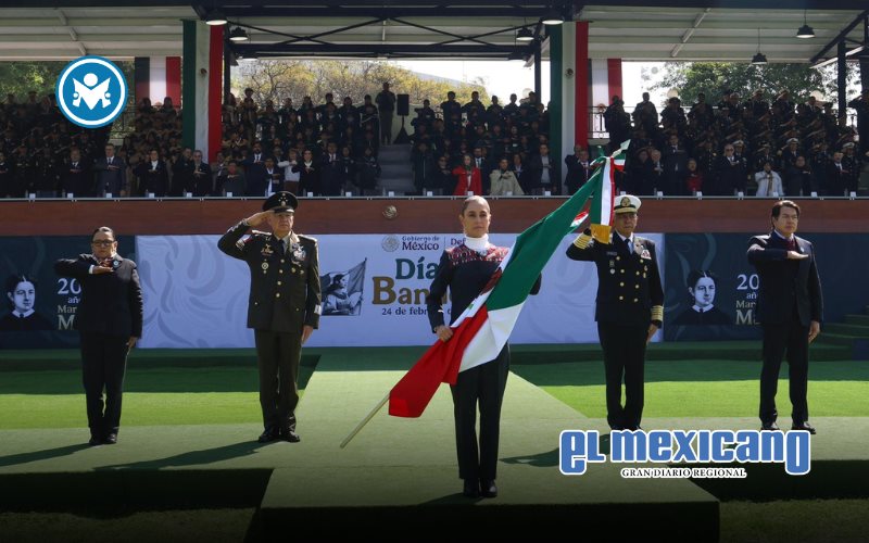Sheinbaum encabeza ceremonia por el D&iacute;a de la Bandera y llama a defender identidad y ra&iacute;ces