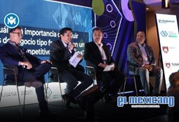 Personal de Servicios Periciales se manifest&oacute; afuera de sus instalaciones