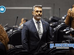 Morena investiga a Sergio Mayer por pedir licencia al Congreso para participar en La Casa de los Famosos Morena investiga a Sergio Mayer por pedir licencia al Congreso para participar en La Casa de los Famosos