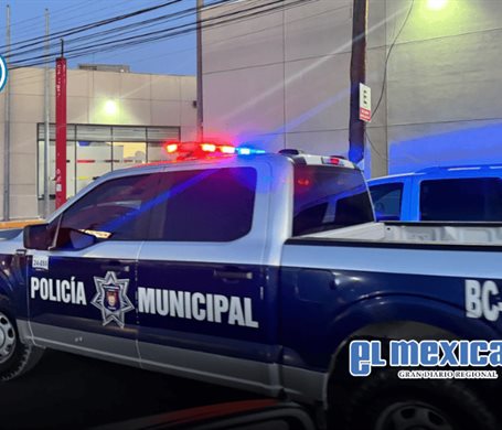 Apuñalan a policía municipal sobre el bulevar Acapulco Apuñalan a policía municipal sobre el bulevar Acapulco