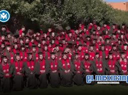 Grada colapsa durante foto de generaci&oacute;n en la Ibero; reportan 23 estudiantes lesionados