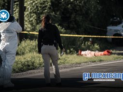 Hallan cuerpo con presunto narcomensaje en Villa del Campo