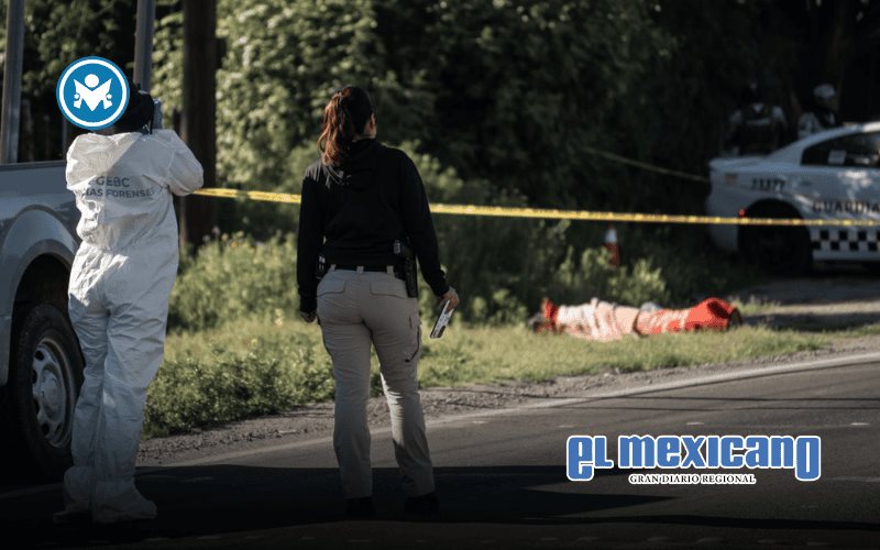 Hallan cuerpo con presunto narcomensaje en Villa del Campo