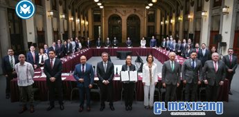 Sheinbaum firma acuerdo para mantener gasolina a 24 pesos