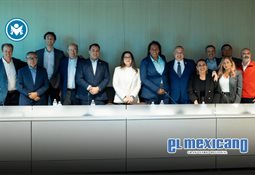 Visibilizan y reconocen historias de &eacute;xito a trav&eacute;s del 17&deg; Foro de Mujer Actual