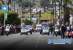 Dip. federal César Damián Retes escucha a comerciantes de la Avenida Revolución ante caída del turismo Dip. federal César Damián Retes escucha a comerciantes de la Avenida Revolución ante caída del turismo