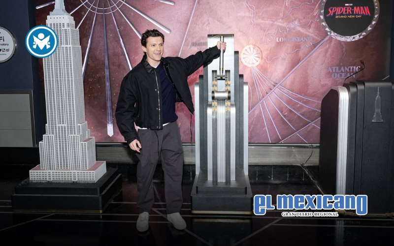 Tom Holland ilumina el Empire State Building para celebrar nuevo tr&aacute;iler de Spider-Man