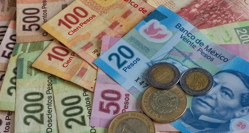 Sheinbaum busca eliminar efectivo en gasolineras y casetas