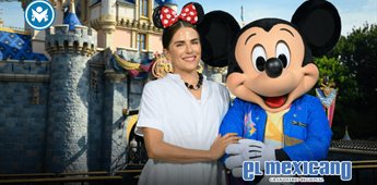 Karla Souza celebra el 70 aniversario de Disneyland Resort en California