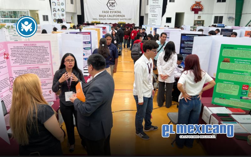 Reconocen innovaci&oacute;n y emprendimiento en j&oacute;venes de la DGETI