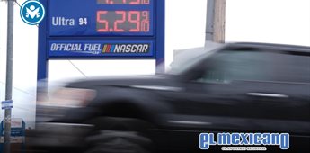 La gasolina en EU supera los 4 d&oacute;lares por gal&oacute;n, su precio m&aacute;s alto desde 2022