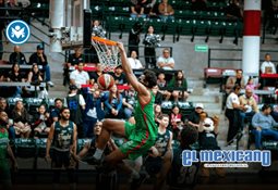 Rev&eacute;s en el estadio Caliente
